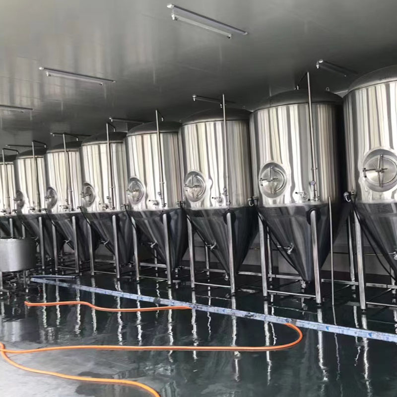 越秀精酿啤酒设备厂—精酿啤酒设备制造：传承工艺与创新科技的交融